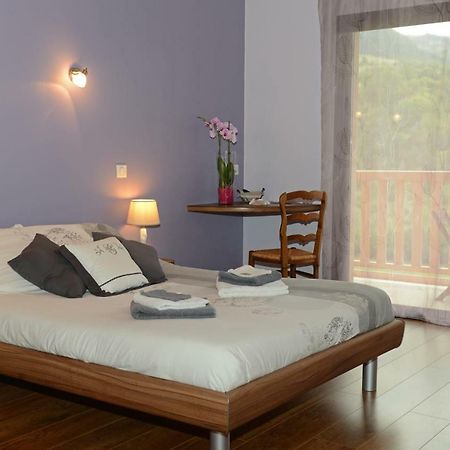 Lauz'Oustal Bed & Breakfast Montrodat Exterior foto