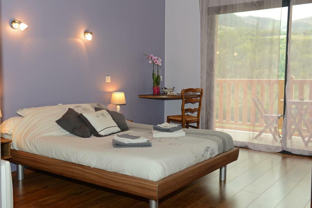 Lauz'Oustal Bed & Breakfast Montrodat Exterior foto